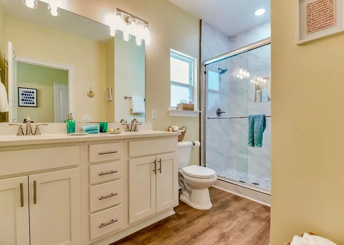 Casa Del Sole - Downtown Pensacola, 3 Bedrooms With Ensuite Baths *